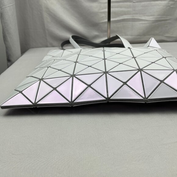 Brand new Issey Miyake two-tone handbag. - Picture 6 of 10